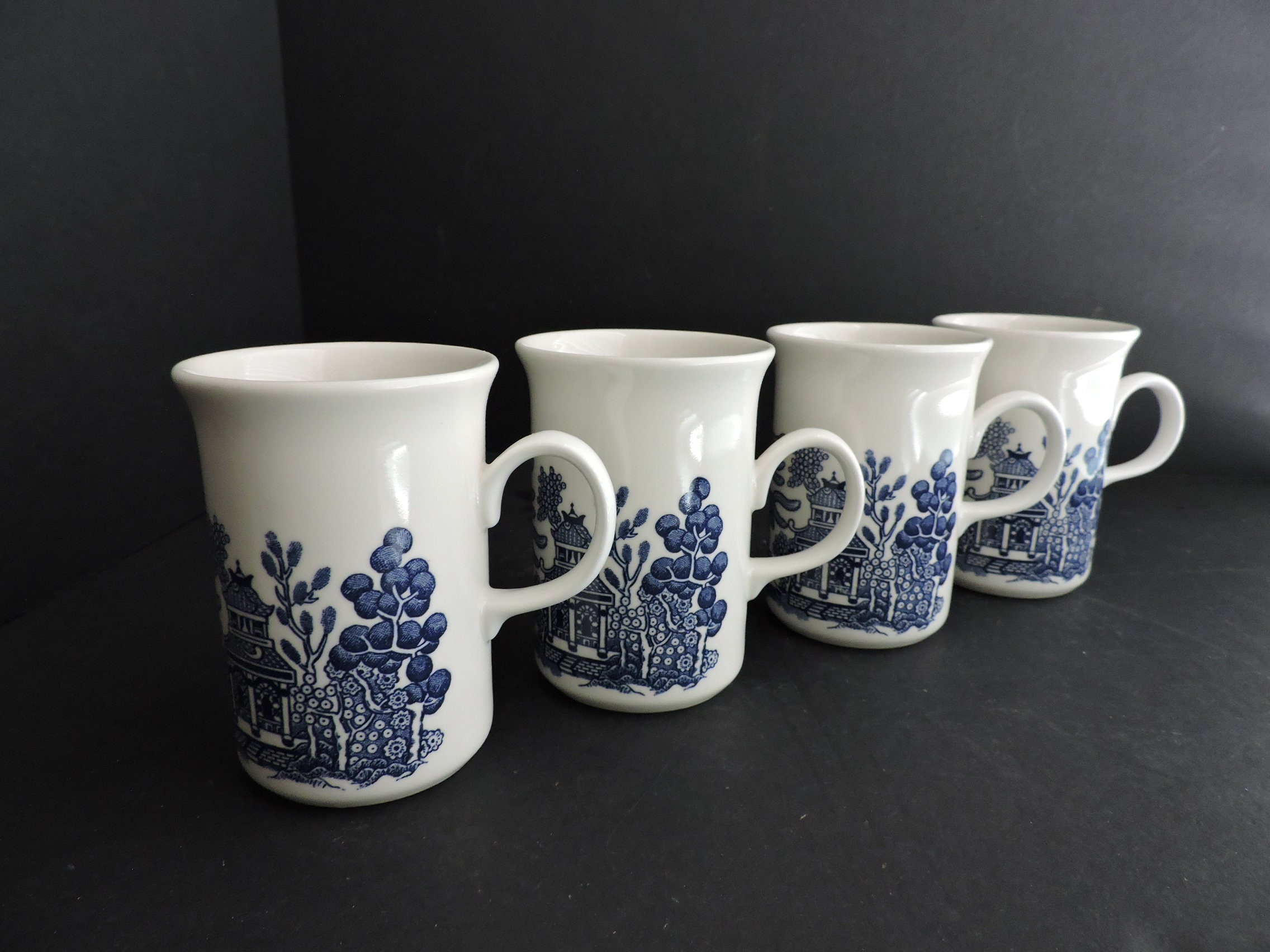 16 oz. Ceramic Mug (Willow Green/Black)