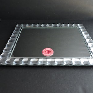flat mirror tray