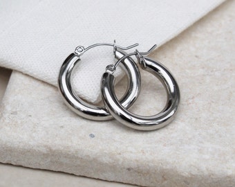 Chunky small silver hoop earrings , small chunky hoops , chunky silver huggies huggy hoops , lightweight geometric hoops , statement hoops