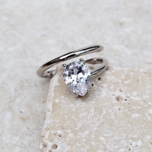 Sideways teardrop ring sale