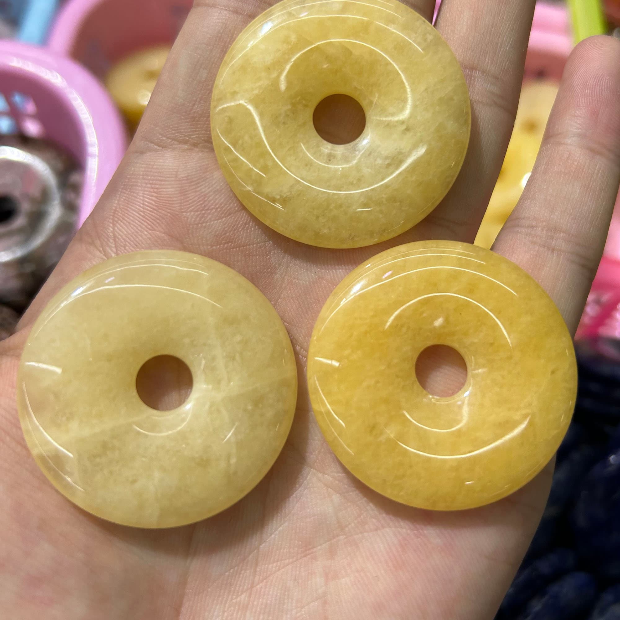 Pendentif Donut En Pierre De Jade Blanc Paix - Diamètre 40mm - Fait Main Neuf