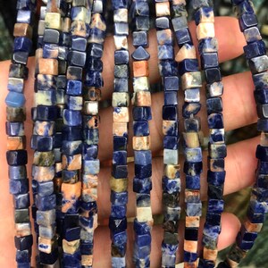 200 Edelstein-Perlen Zum Basteln: 4–5 Mm Würfel, 10 Verschiedene Steine Wie Rosenquarz & Tigerauge – Perfekt Für Schmuck, Armband, Halskette DIY