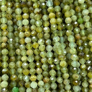 Natural Green Garnet Faceted Beads Gemstone Beads Round Stone Beads 2mm 3mm 4mm 15&#39;&#39;