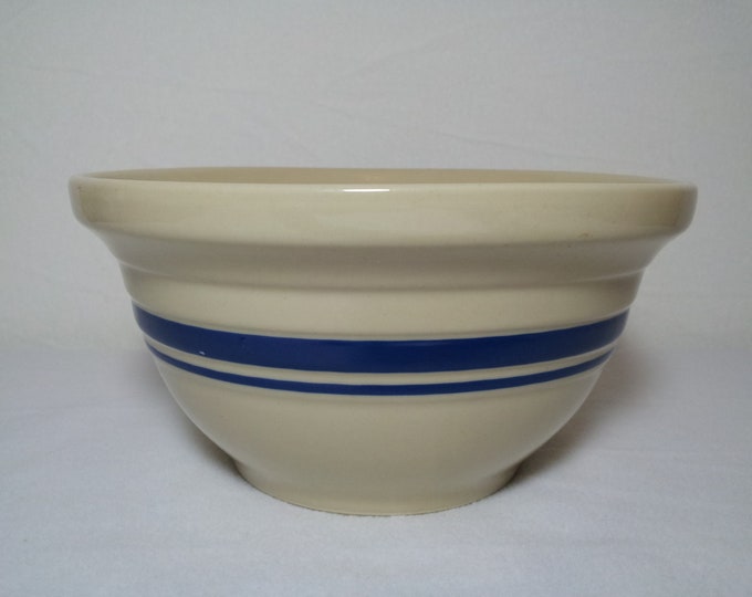 Roseville Ohio FP Friendship Pottery Blue Band 2 Quart Mixing Bowl Oven Proof Microwavable