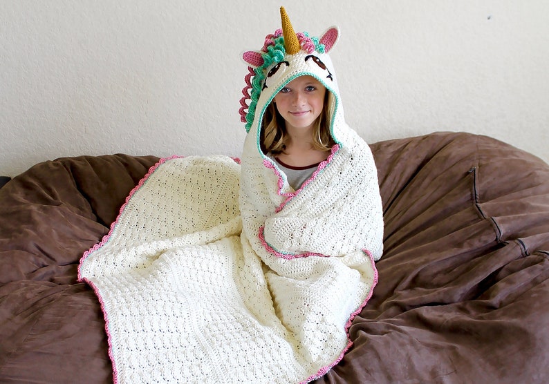 Crochet Unicorn Blanket Pattern Cute Hooded Wearable Pony Afghan. Easy Downloadable Instructions for baby girls, kids, teens & adults gift zdjęcie 6