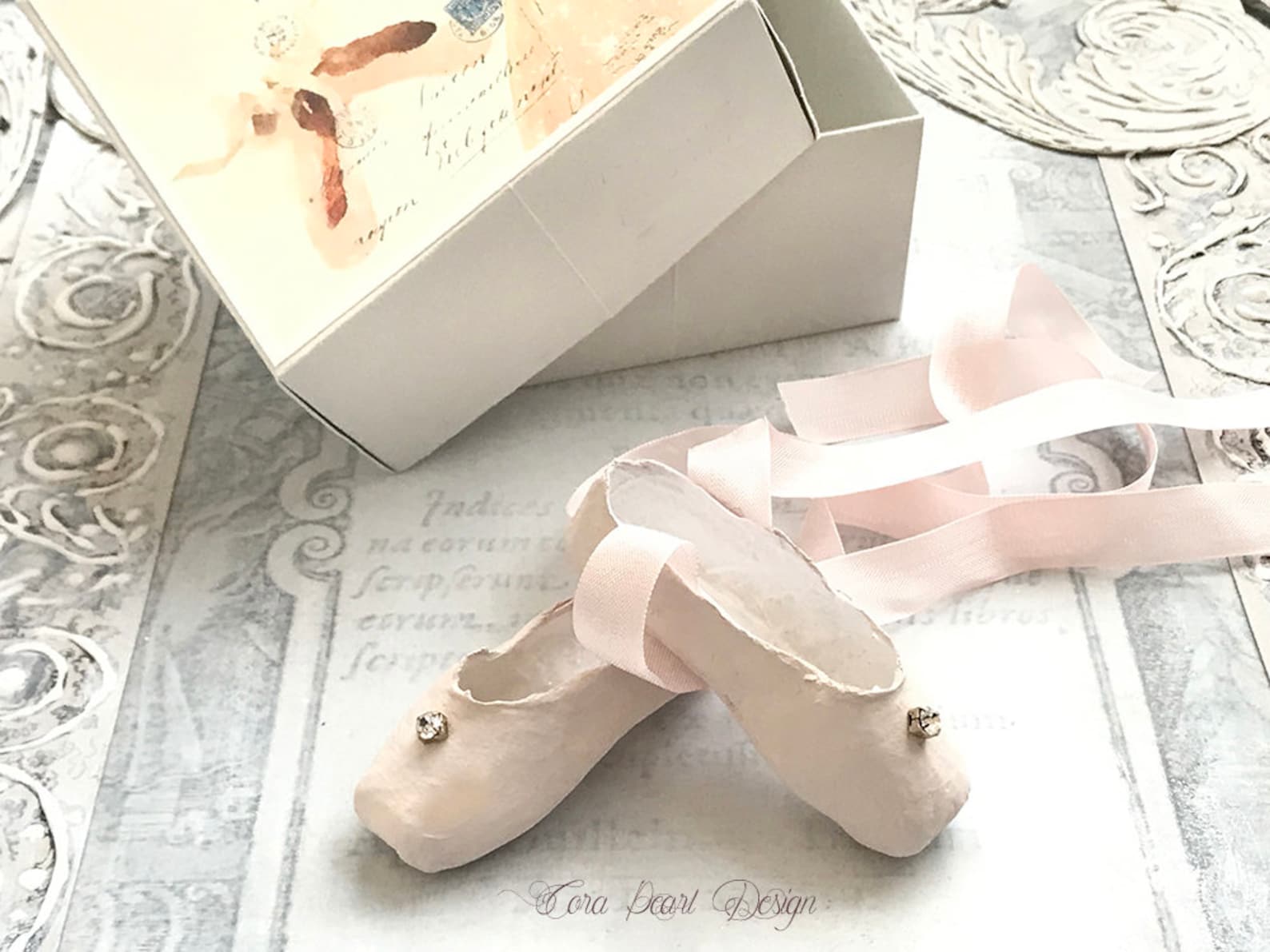 single vintage rhinestone pink paper miniature pointe shoes in gift box - paper ballet shoes - paper sculpture - ballet gifts