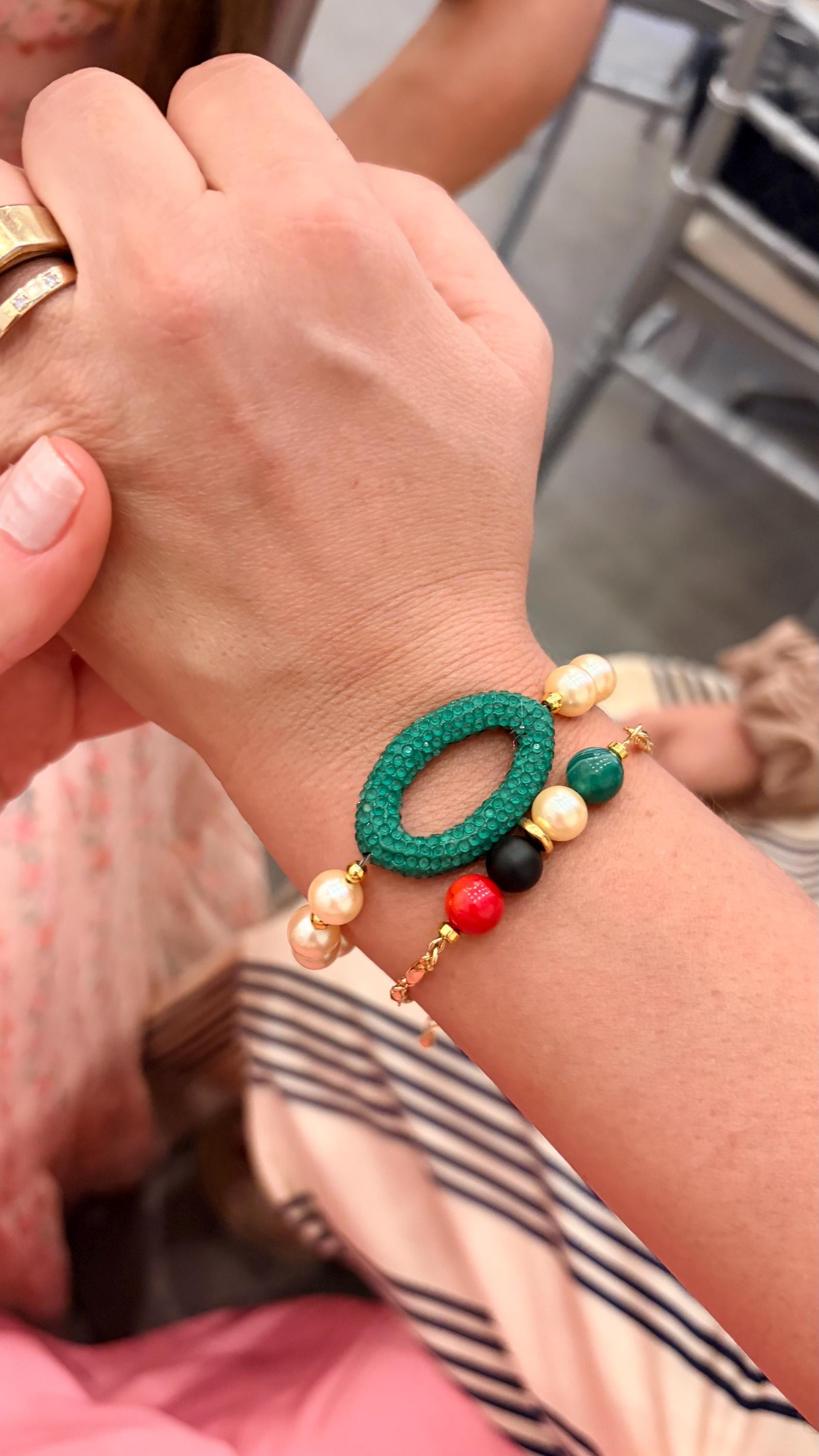 Palestinian Dainty Gold Minimalistic Flag Color Chain Bracelet, Gift for her — view 5