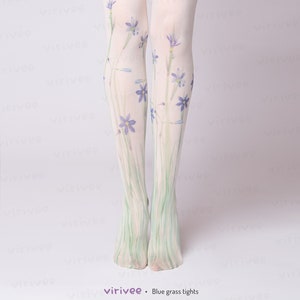 Medias florales de hierba azul para mujer, ropa para chicas amantes de la naturaleza, atuendo cottagecore, flores para novias y damas de honor.