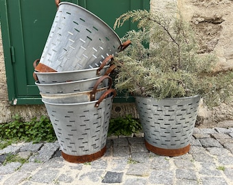 10 quantities of Rustic Olive Basket,Metal Olive  Bucket,Vintage Bucket,Vinatge Metal  Basket