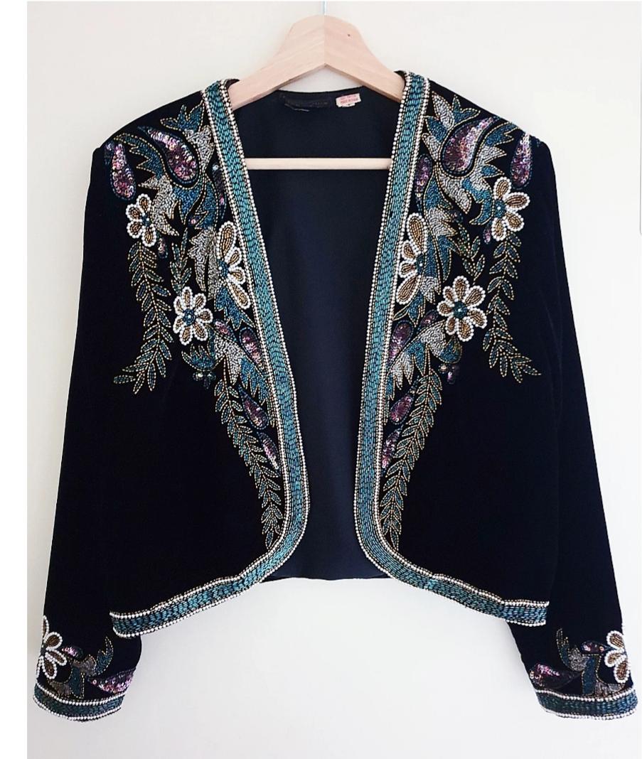 【vintage】インド刺繍タッセルジャケット Black Velvet Indian Embroidered Beaded Jacket ~ 80s 70s 90s