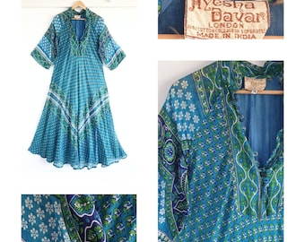 RARE design Vintage 1970s Ayesha Davar Indian cotton maxi dress kaftan ~ Bohemian hand crafted block print blue green turquoise dress xs s