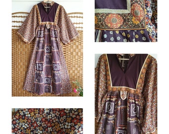 1970s Lucie Linden vintage Folk Dress / Gypsy Festival dress Folk boho hippy dress / s xs / Uk 8 6 / US  4 2 /