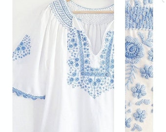 1970s Hungarian style hand embroidered blouse ~ Hippy Boho folk  Romanian blouse s m l // peasant top // 40s style