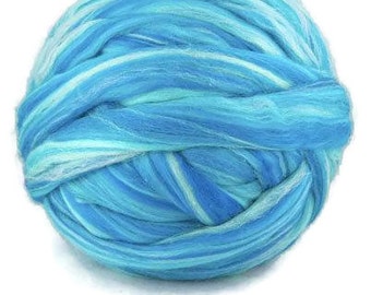 Superfine wool roving ,merino, 19 microns, 4 oz ,colour blend (Panarea)