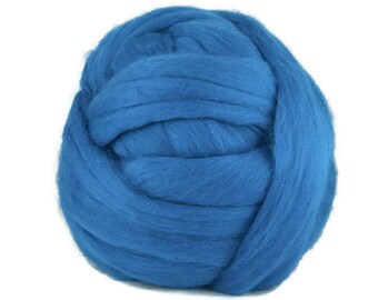 Superfine merino wool roving 19 microns,Color: Bay