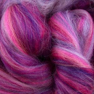 New! Merino blended wool roving , 4 oz , Northern Lights Collection , color Whisper