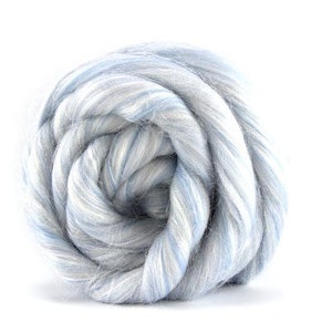 New! Blended Glitter Superfine merino / nylon blend wool roving 2-4 oz, color: Snowglobe