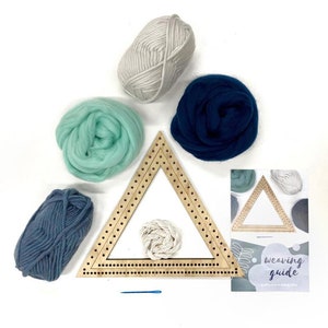 Weaving project kit for beginners / Woven wall hanging triangle kit / DIY weaving set / Weaving yarn & material / Craft DIY / Christmas gift
