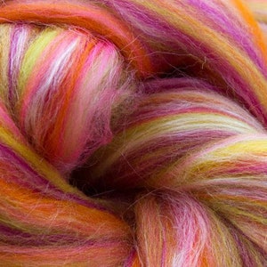 New! Blended  merino / tussah silk wool roving 2oz or 4 oz, color: Libra