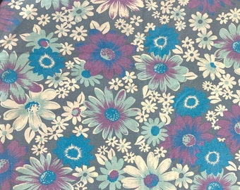 1970s vintage fabric, beautiful floral print, Cotton, made in Sweden, Scandinavian design, sewing quilting