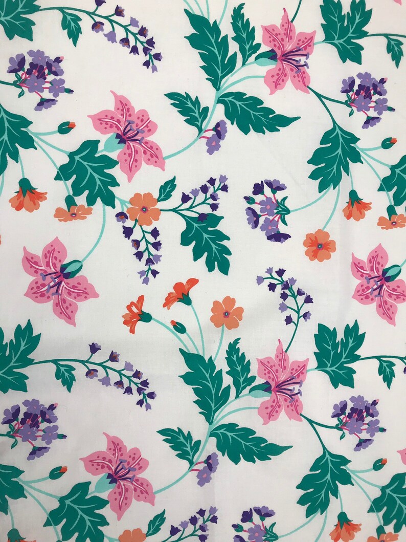 70s Vintage Fabric Swedish Textile Retro Pattern Cotton Pink Purple Fabric Floral Print Scandinavian Design Hippie Flower Power Unused