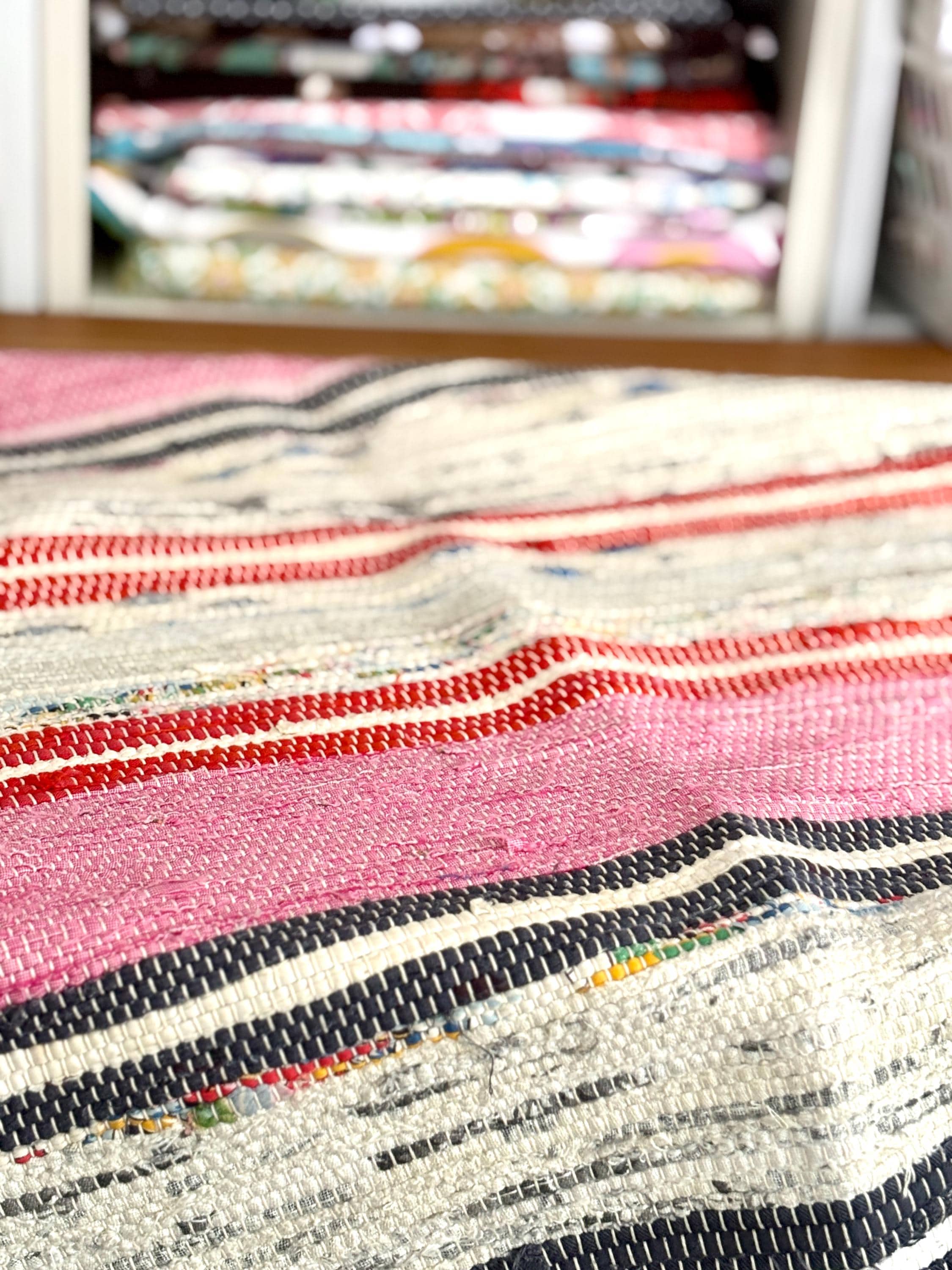 希少』Vintage Folk Art: Hand Woven Rug(Folk Art Woven Rug 希少』Vintage Folk Art: Hand Woven Rug(Folk Art Woven Rug