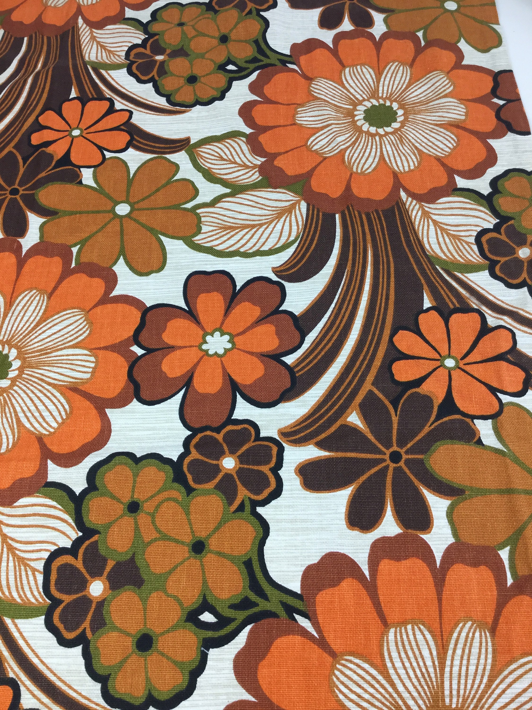 Vintage Floral Print Fabric: Scandinavian Cottage Decor, Bold