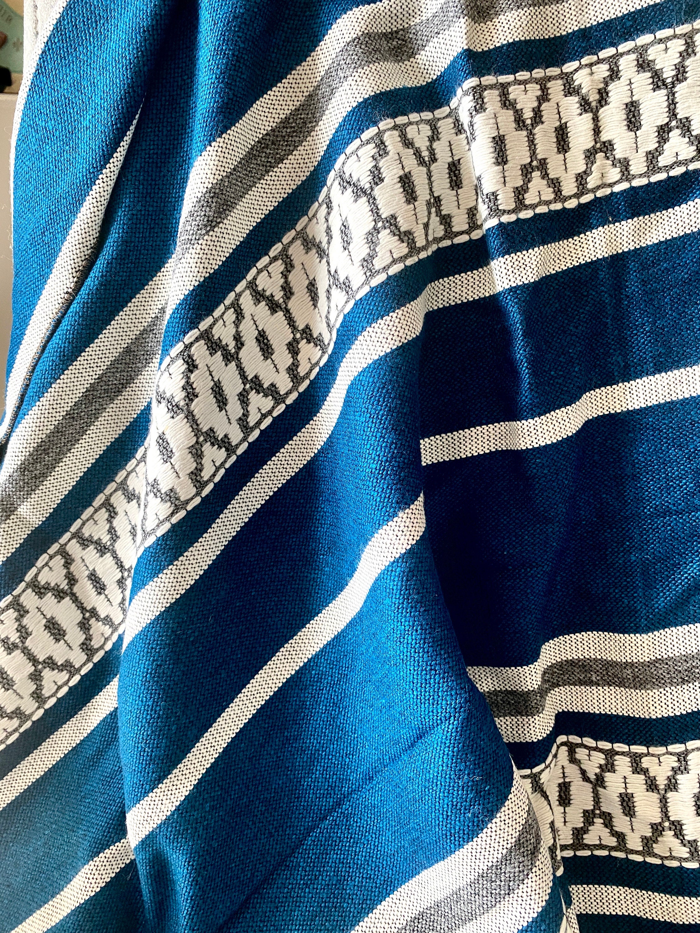 Swedish vintage cloth・* ② 120×130 Vintage Swedish Woven Fabric: Deep Blue Scandinavian Textile - Etsy