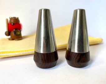 Conjunto vintage de saleiro e pimenteiro dinamarquês Lundtofte – Aço inoxidável e madeira de jacarandá - Lone Sachs