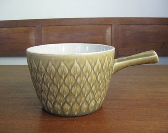 Quistgaard - RELIEF - Serving Bowl with Handle -  Mid century - Danish Pottery - Danish Modern - Kronjyden