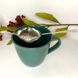 Vintage Tea Strainer - Danish Silver Plate - vintage cutlery flatware - wedding gift for bride - tea party accessory - Tea Lover Classic Tea