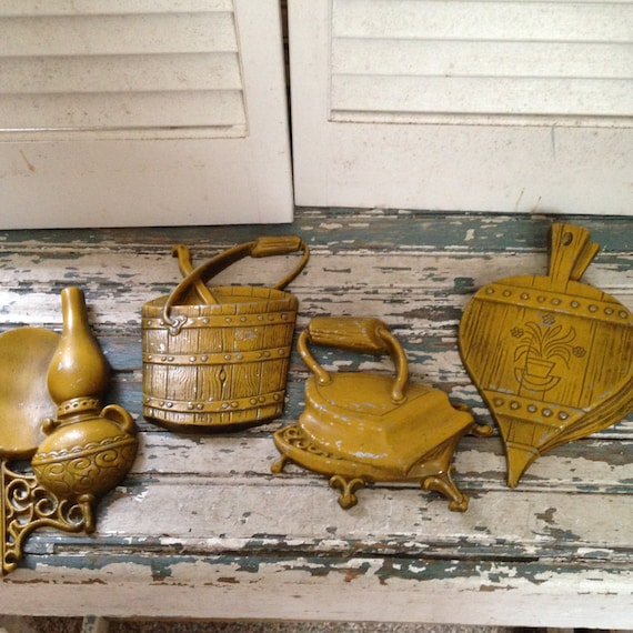 Bexton USA 1966 Wall Decor Harvest Gold Color 4 Piece Collection