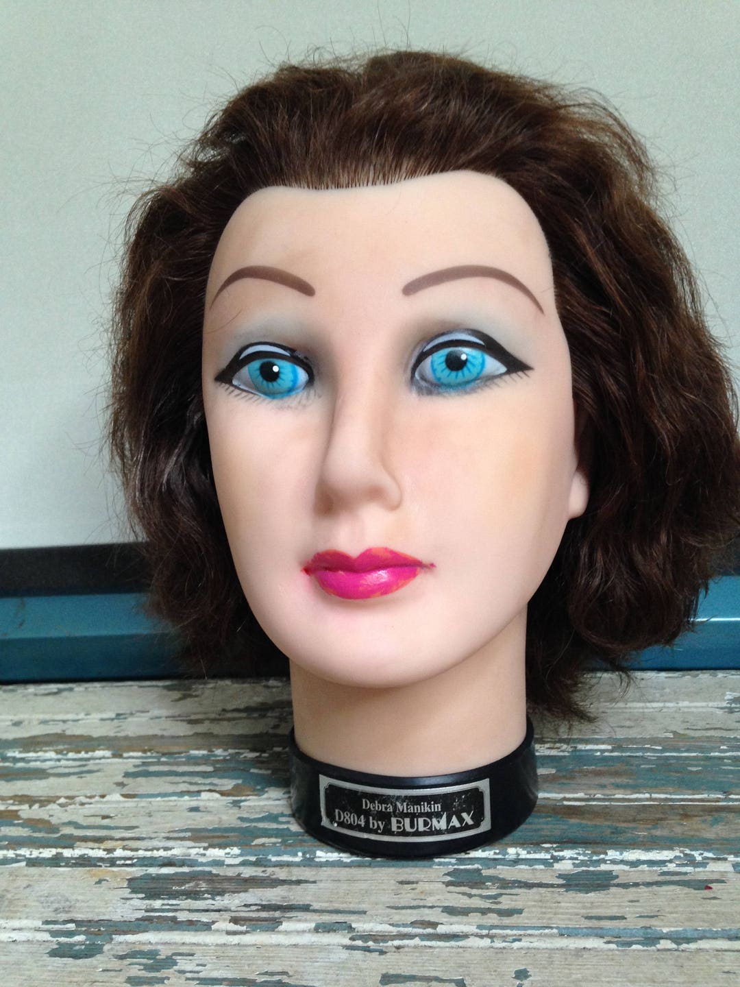 Plastic Mannequin Head, Debra Manikin, D804 by Burmax, Auburn Hair, Blue  Eyes, Red Rose Lips -  Norway