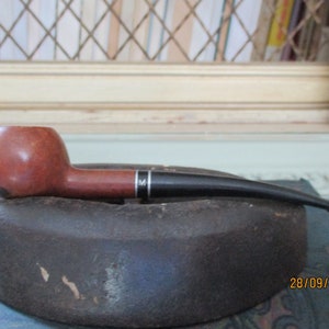 Medico Pipe, Black and Wood Grain, 6&quot; long, Medico initial on stem.