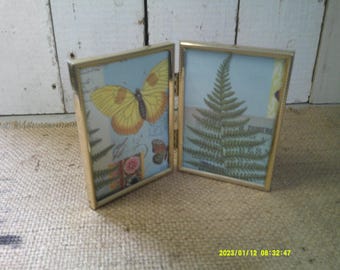 Double Fold 3 1/2 x 5 inch Gold Frame