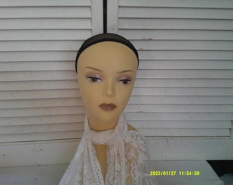 Mannequin Head, Lady Mannequin, Hand painted Eyes and Lips, Stands 17 inches tall, Made of Rubber,  Very clean and ready for a wig display.