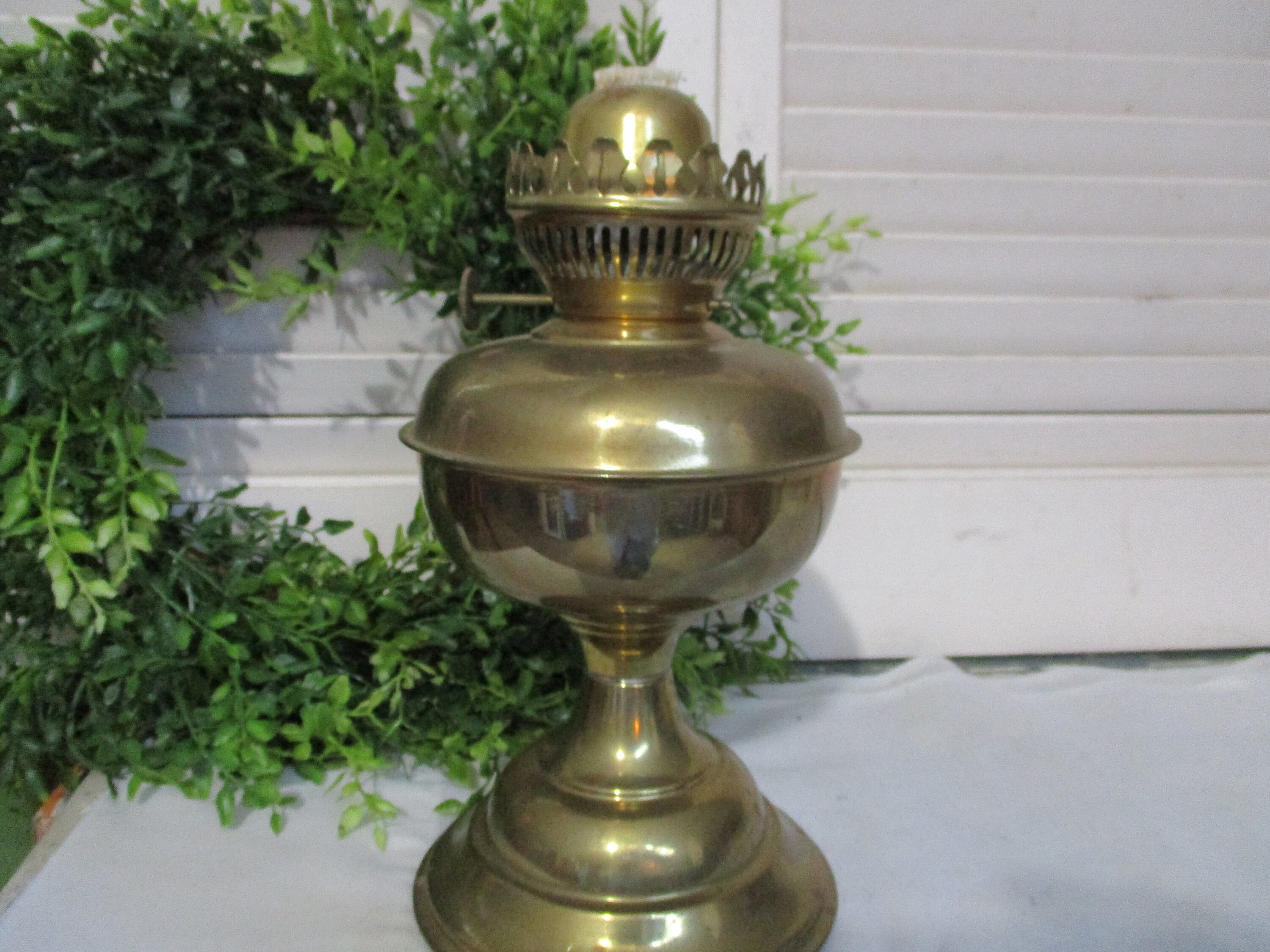 Brass kerosene lamp deals