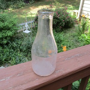 HP Hood and Sons Dairy Experts, Quart clear Milk Bottle, Mass o Seal, Hood 1939, vintage Quart Milk Bottle.