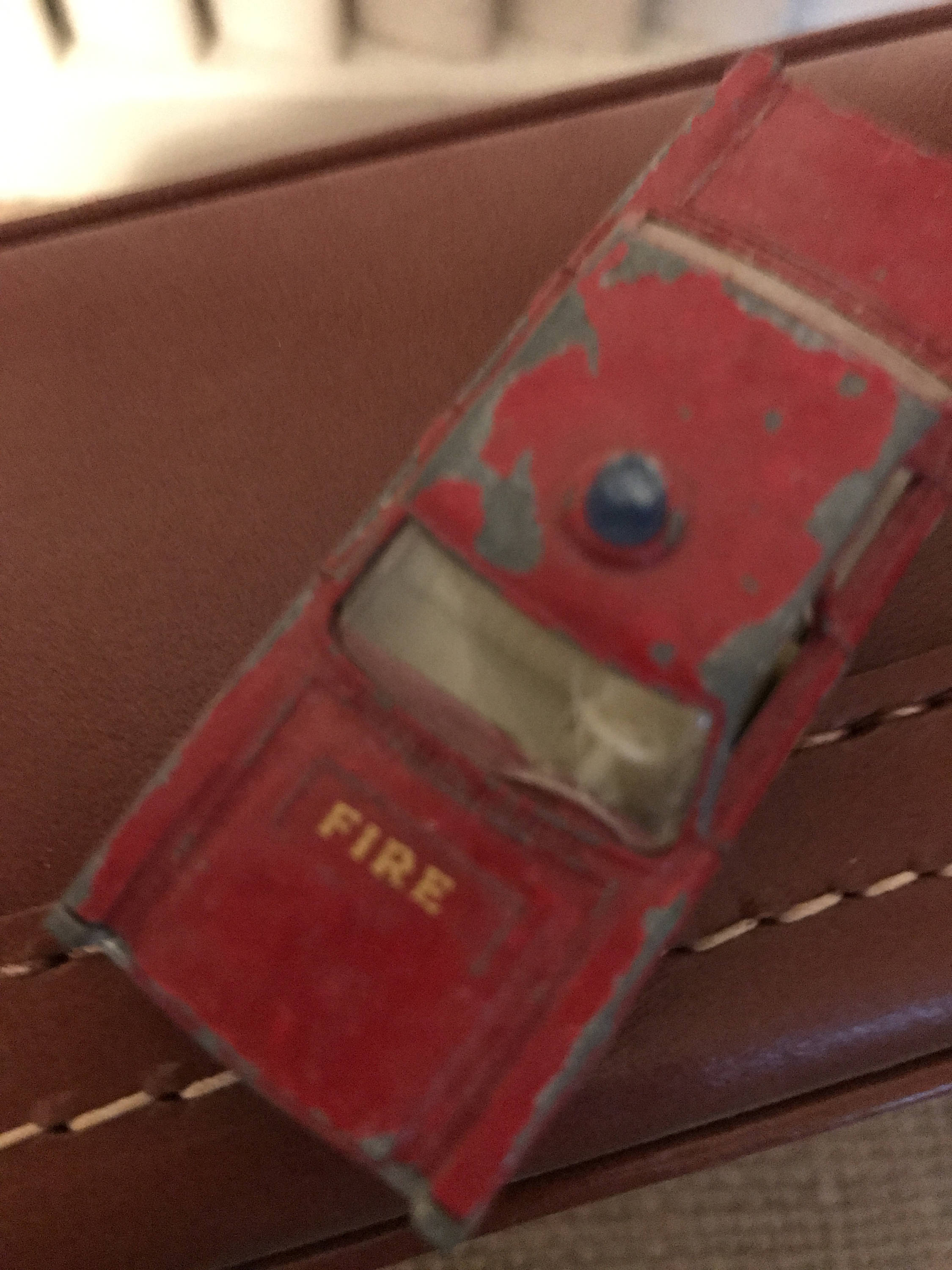 LESNEY FIRE CHIEF CAR イギリス製 Vintage Lesney Matchbox Ford Fairlane Fire Chief's Car No