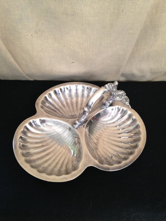 Baroque by Wallace 220 Three Section Tray Silver Plated Beautiful