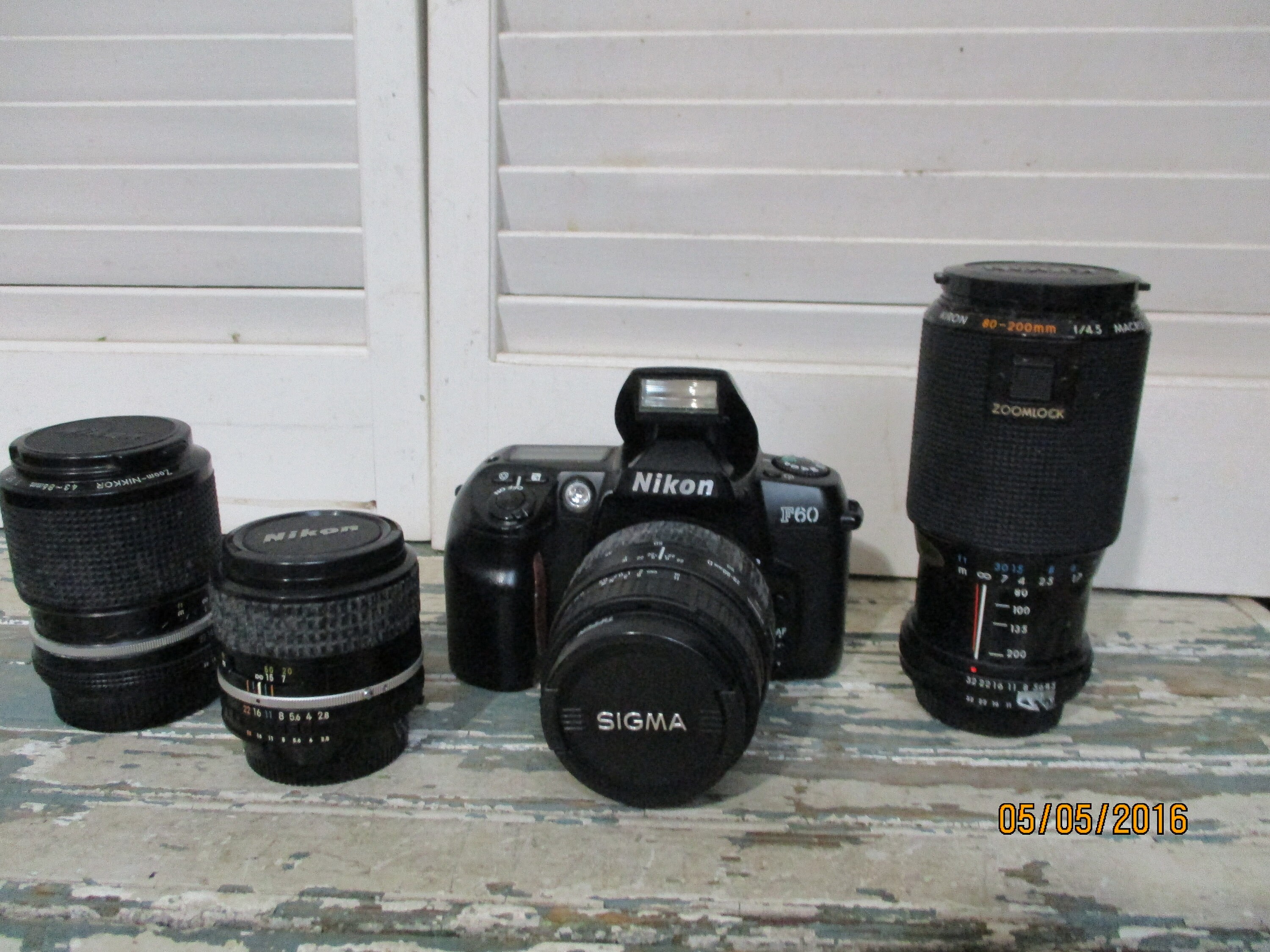 Nikon F60 SIGMA 28-80mm 1:3.5-5.6 70-300mm 1:4-5.6 D