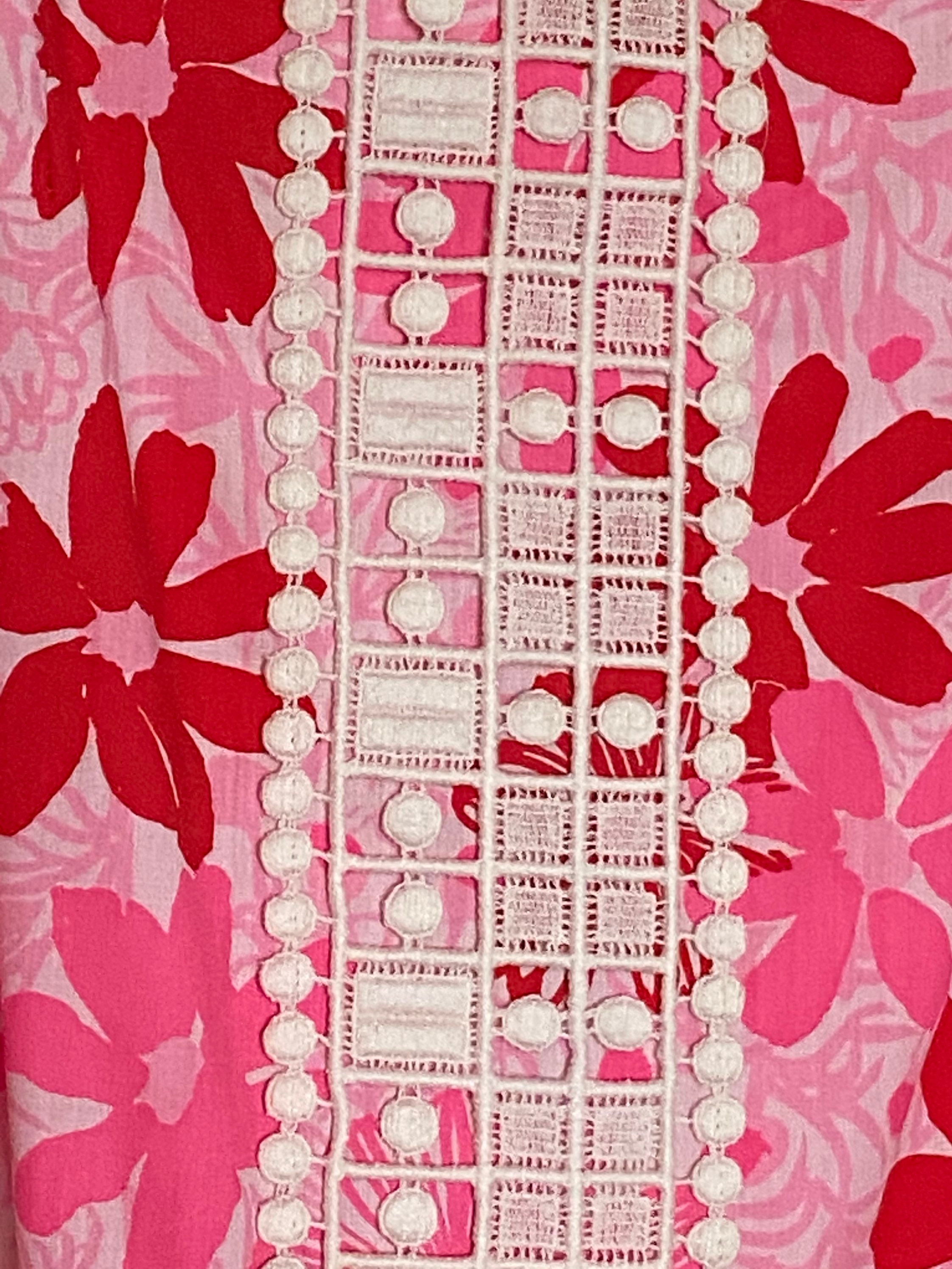 The Lilly Pulitzer 1970's Pink Hot Pink Floral Pattern ...