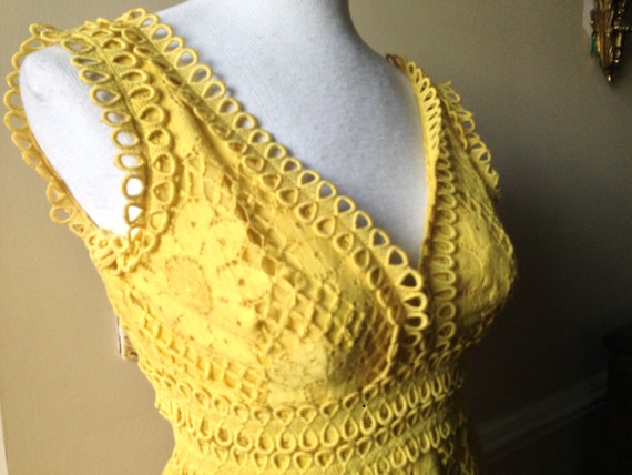 Beautiful Lillie Rubin Sunshine Yellow Lace Sleev… - image 2