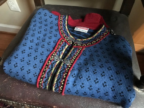 norwear sweater