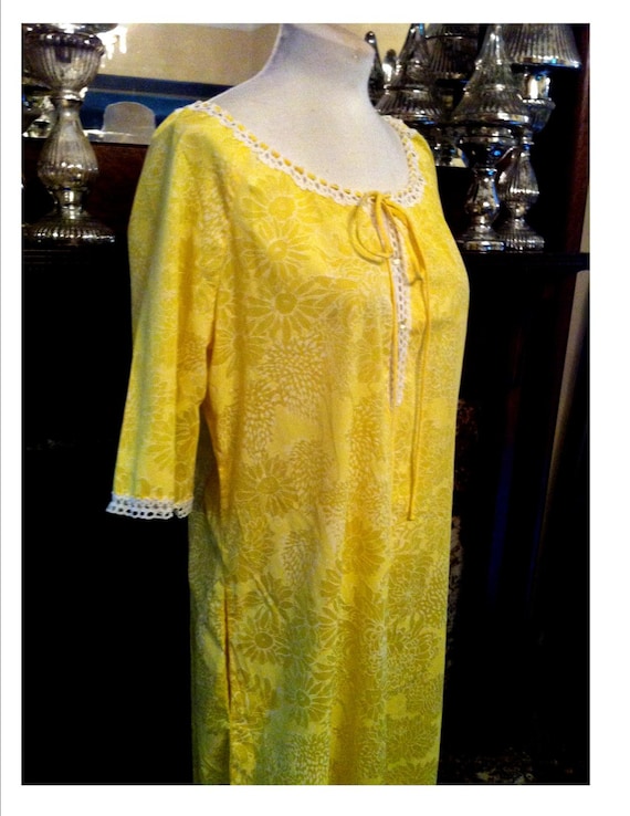 Vintage Lilly Pulitzer Sunny Lemon Yellow Loungewe