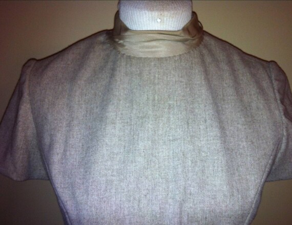 VINTAGE BILL BLASS couture wheat color wool classi