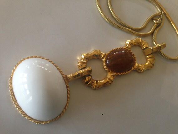 Beautiful Etruscan Style Hattie Carnegie Runway Pe