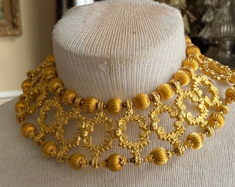 Rare GORGEOUS Designer a William Delillo Wm De Lillo Etruscan Style Ornate Collar Bib Runway Statement Necklace Signed Gold Tone