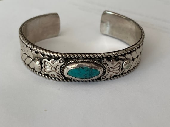 Magnificent Vintage Native American Jewelry Navajo Sterling Silver Turquoise Ketoh Bracelet Magnificent Vintage Native American Jewelry Navajo Sterling Silver Turquoise Ketoh Bracelet