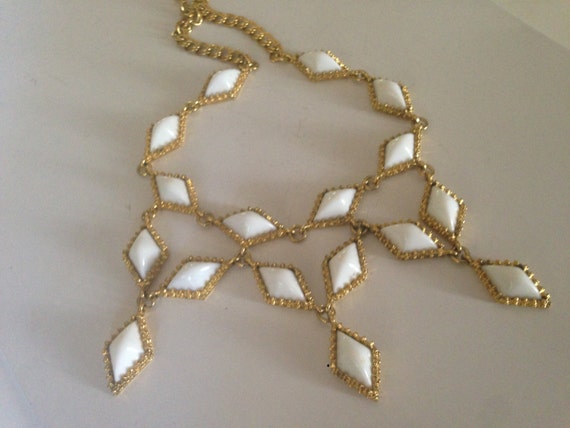 1960-70s Designer Pauline Rader Chunky White Runw… - image 2